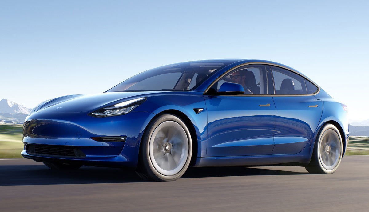 Tesla-Model-3-blau