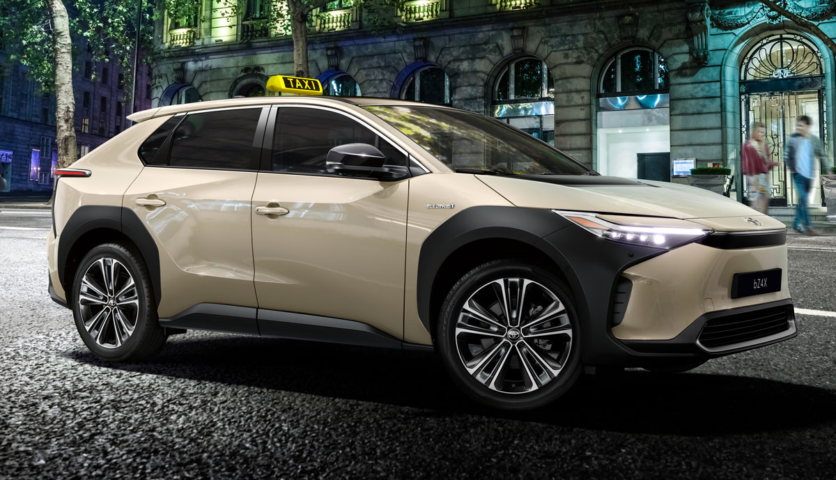 Toyota-bZ4X-Elektroauto-Taxi