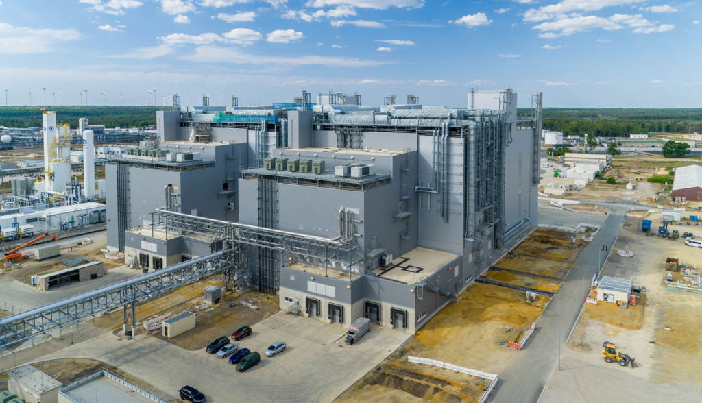 BASF_Kathodenmaterial_Fabrik