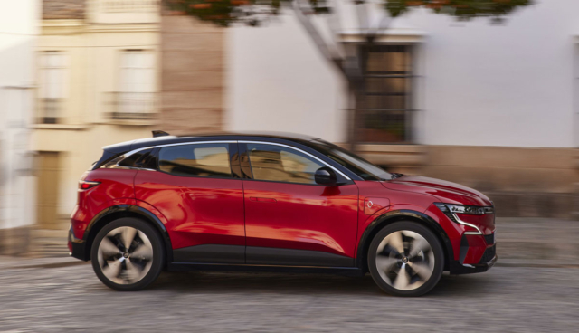 Renault-Megane-E-Tech-Electric