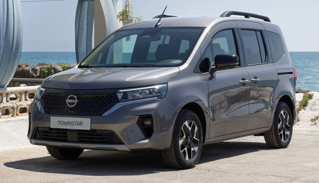 Nissan Townstar EV Kombi-2