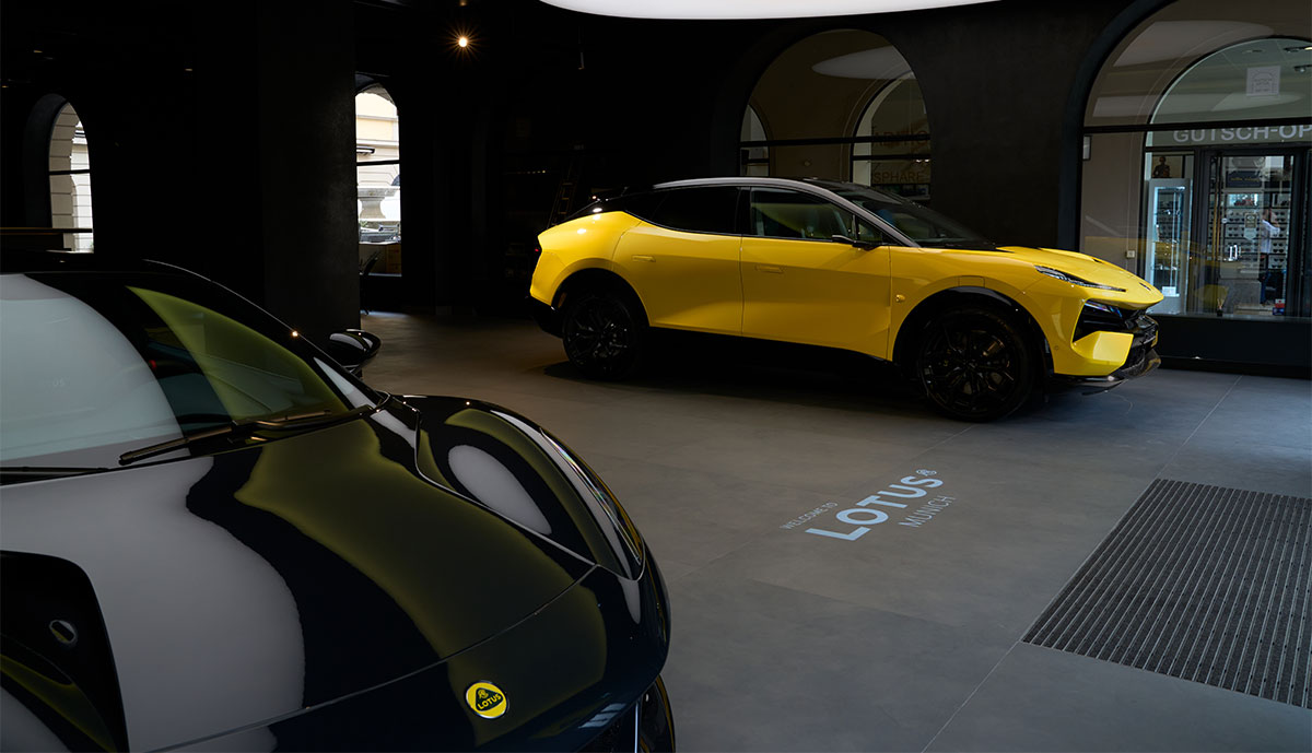 Lotus-Flagship-Store-Muenchen-2023-11