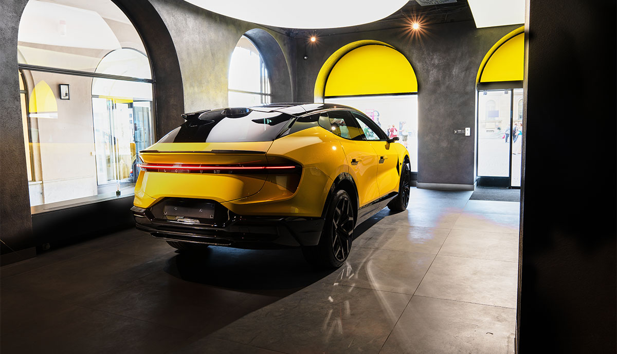 Lotus-Flagship-Store-Muenchen-2023-5
