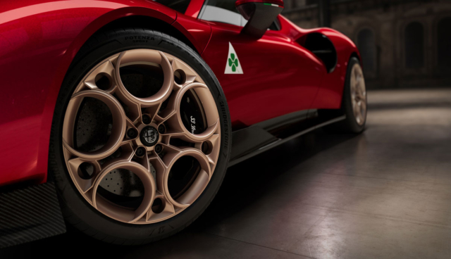 Alfa-Romeo-33-Stradale