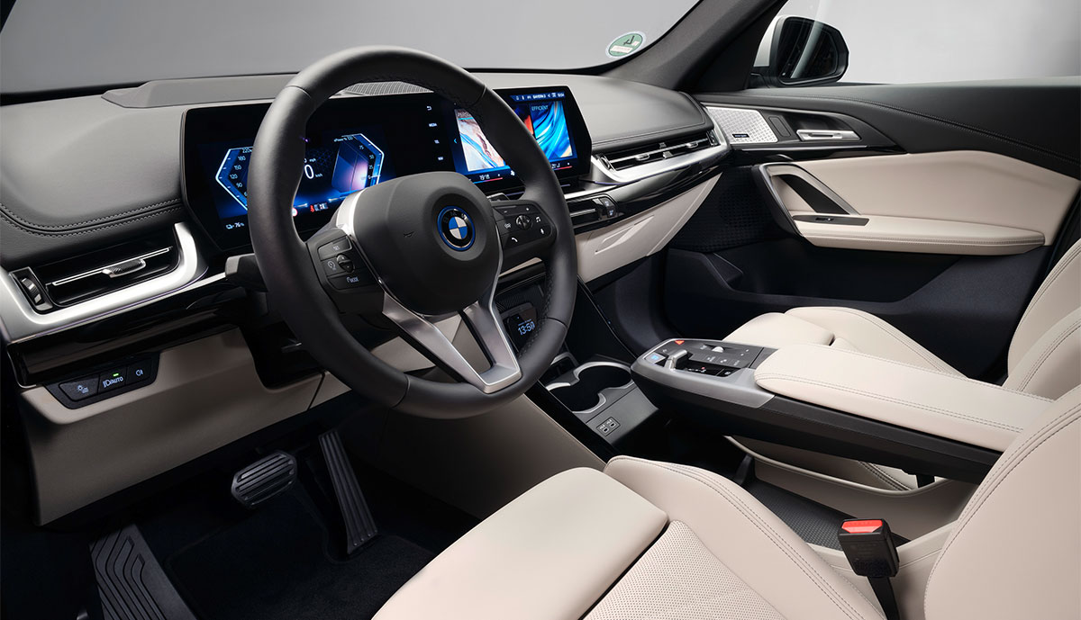 BMW-iX1-eDrive20-2023-6