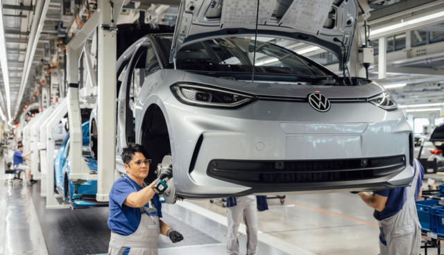VW-Produktion-ID.-Elektroautos-Zwickau