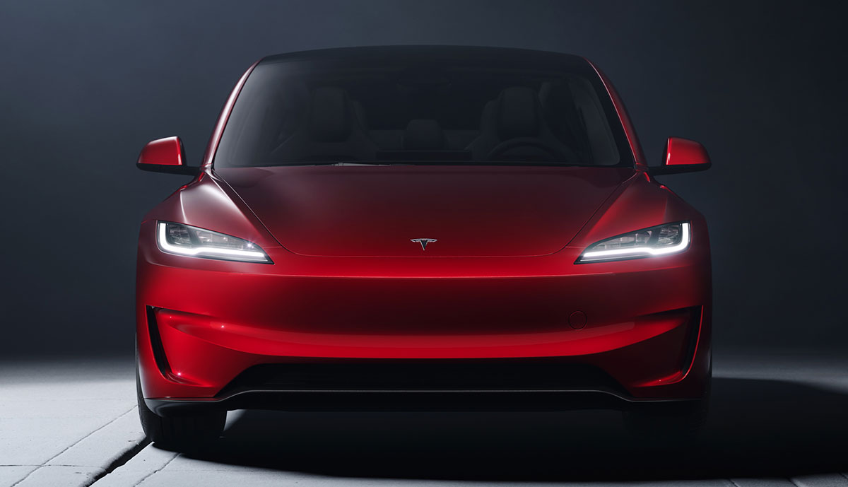 Tesla-Model-3-Performance-2024-11
