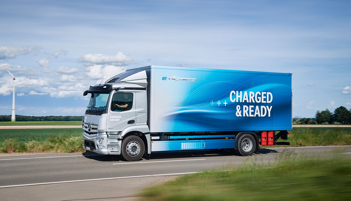 Mercedes-Trucks-eActros