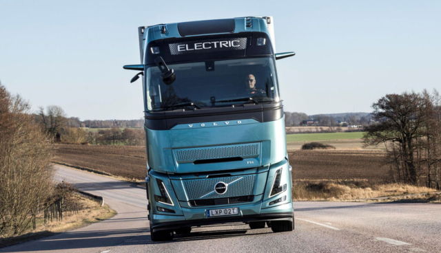 Volvo-Trucks-FH-Electric