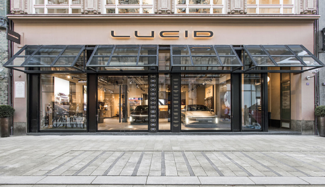 Lucid-Motors-Studio-Opening-Hamburg—1