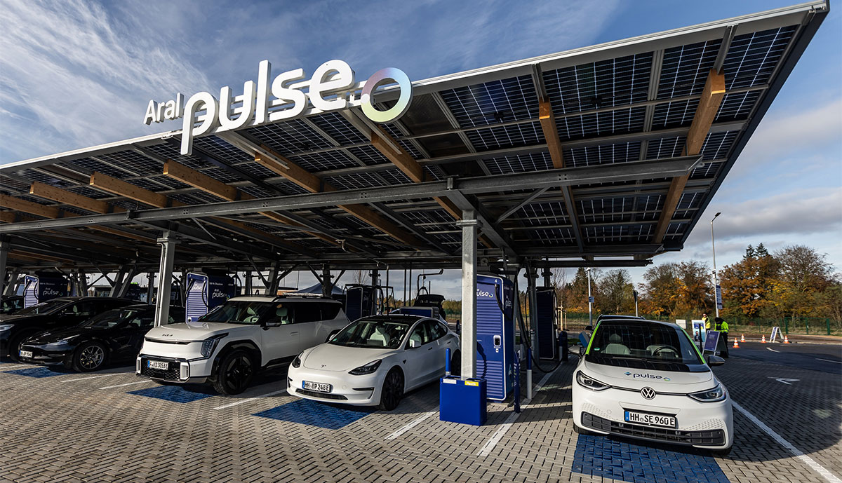 Aral-pulse-eröffnet-ersten-reinen-Ladepark-für-Elektroautos-2024-1