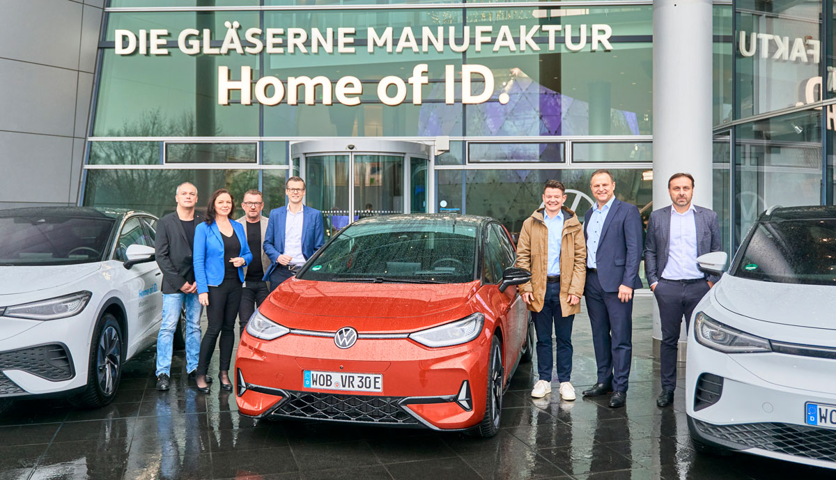 VW-Glaeserne-Manufaktur-Elektroauto-Probefahrten