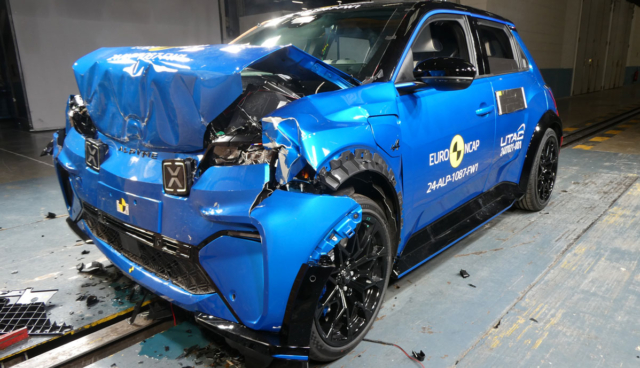 Alpine-A290-Crashtest-Euro-NCAP