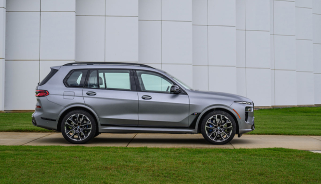 BMW-X7