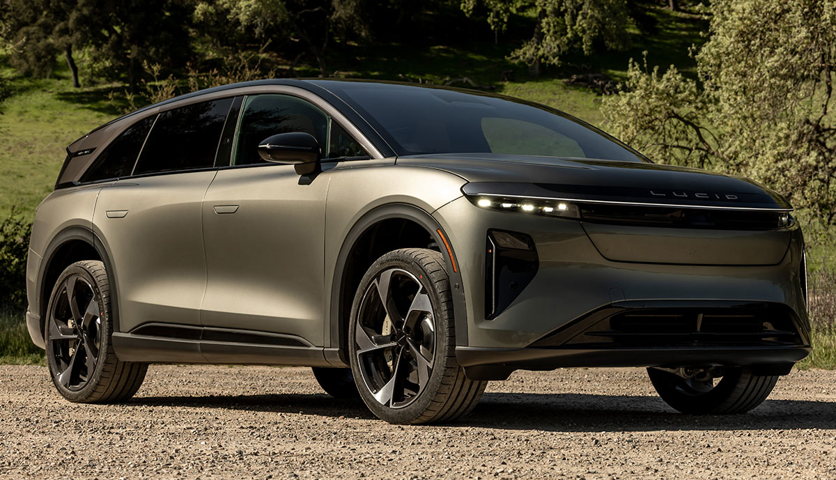 Lucid-Gravity-Grand-Touring-2025-2