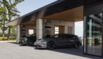 Porsche-Charging-Lounge,-Nyon,-Schweiz,-2025-4