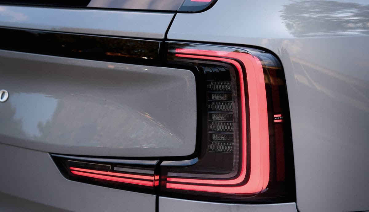 Volvo-EX90