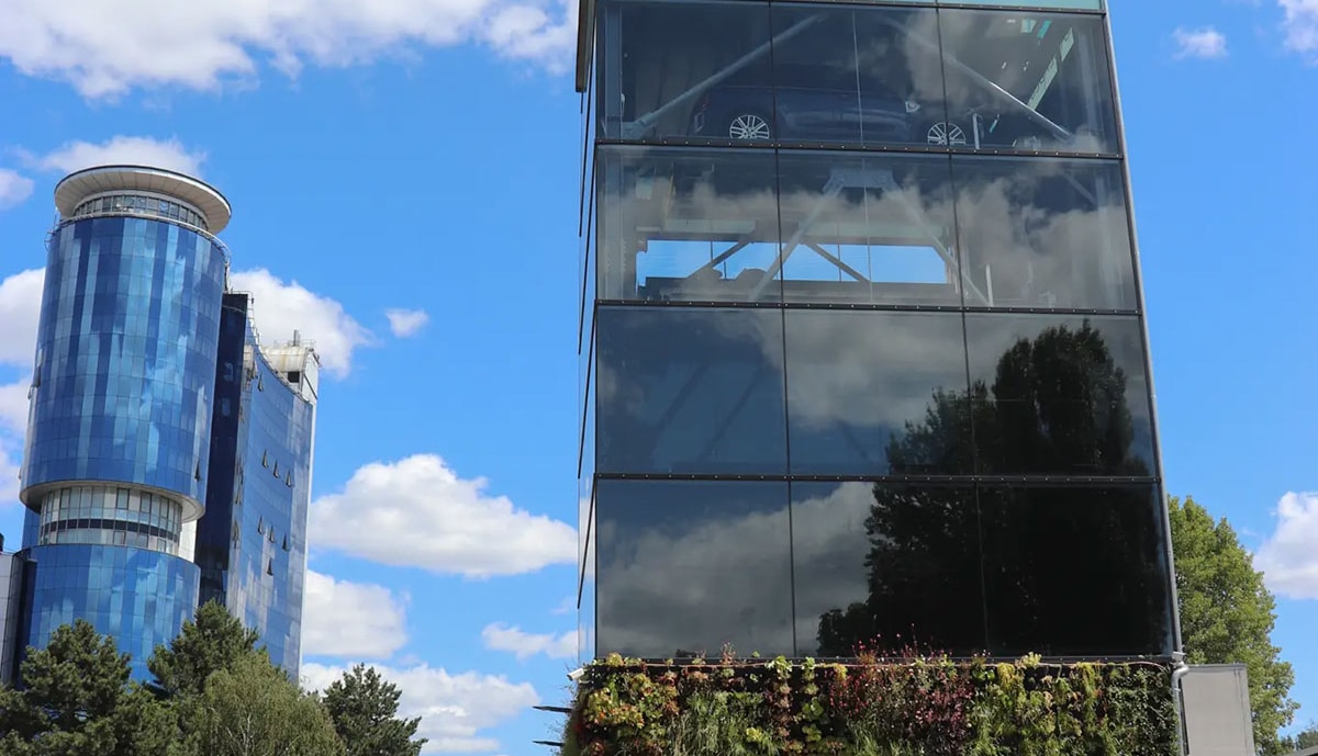 WE-Tower-Totale_hoch_CC-WE-Tower
