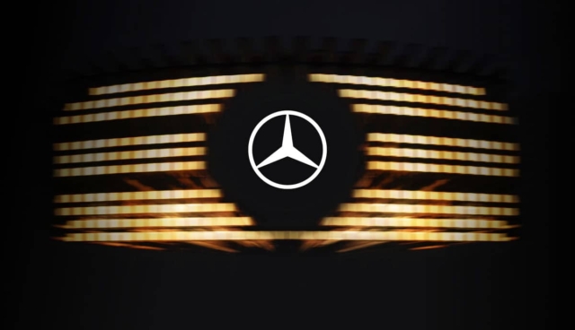 Mercedes-GLC-Electro-2025-Teaser-IAA