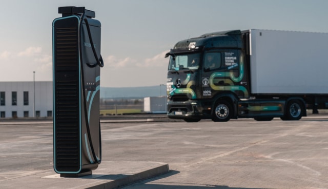 Mercedes-eActros