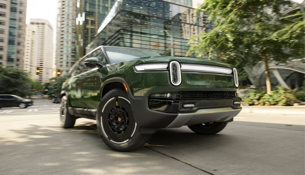 Rivian-R1S