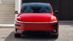 Tesla-Model-Y-Performance-2025-2