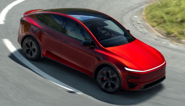 Tesla-Model-Y-Performance-2025-7
