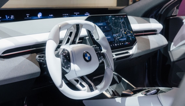 BMW-iX3-2025-Cockpit