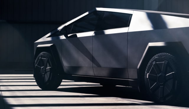 Tesla_Cybertruck_65