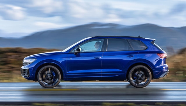 VW-Touareg-2023