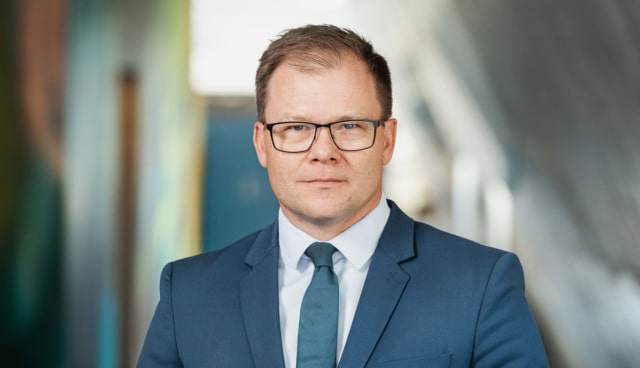 Bundesumweltminister-Carsten-Schneider_1