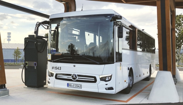 Daimer-E-Bus-Schnellladestation