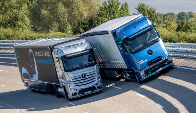 Mercedes-Benz-eActros-600-Mercedes-Benz-GenH2