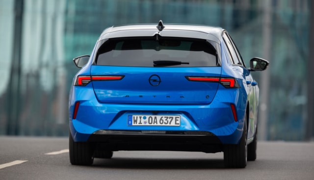 Opel-Astra-Electric