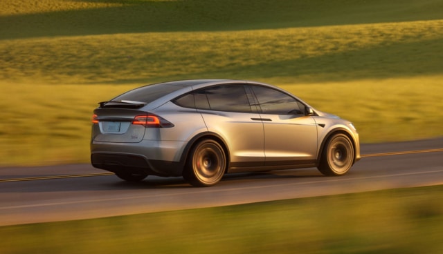 Tesla-Model-X