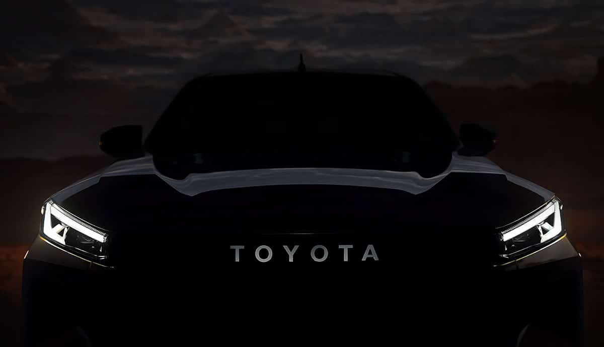 Toyota-Hilux-2025-Teaser
