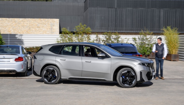 BMW-iX3