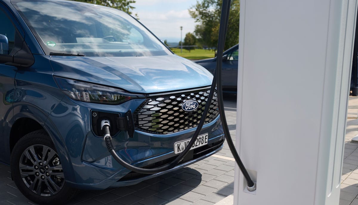 Ford-E-Transit-Custom