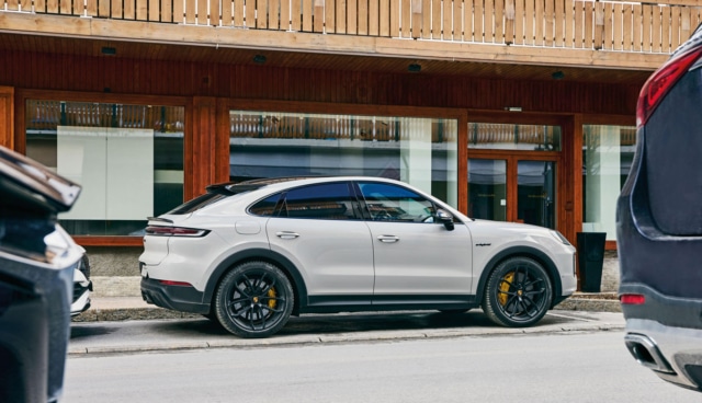 Porsche-Cayenne-Coupe