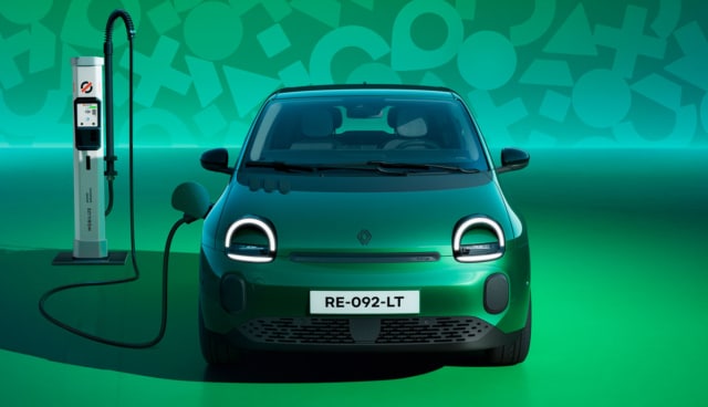 Renault-Twingo-E-Tech-electric—Absolute-Green