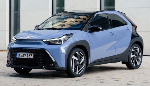 Toyota Aygo X Hybrid-6