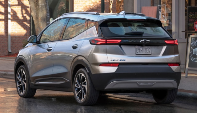 2022-Chevrolet-BoltEUV-012