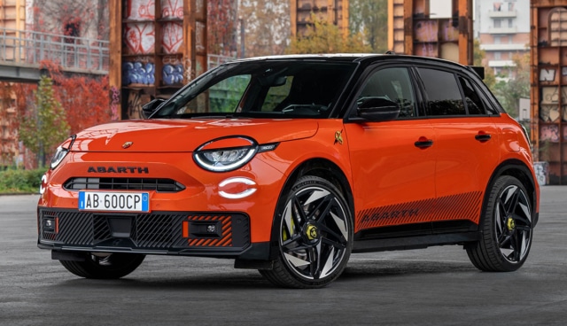 Abarth-600e-Competizione-2026-1