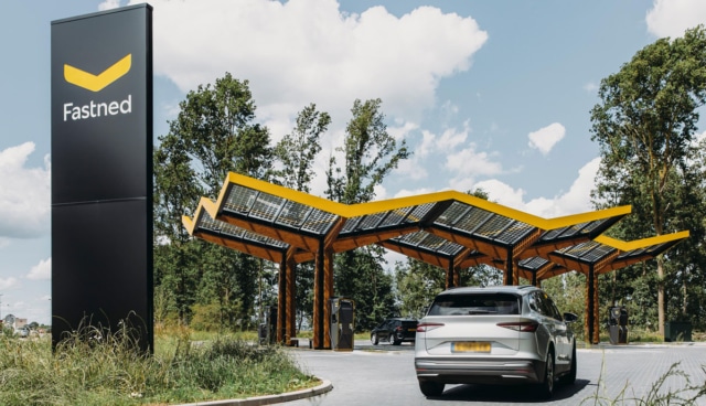 Fastned-Schnellladestation