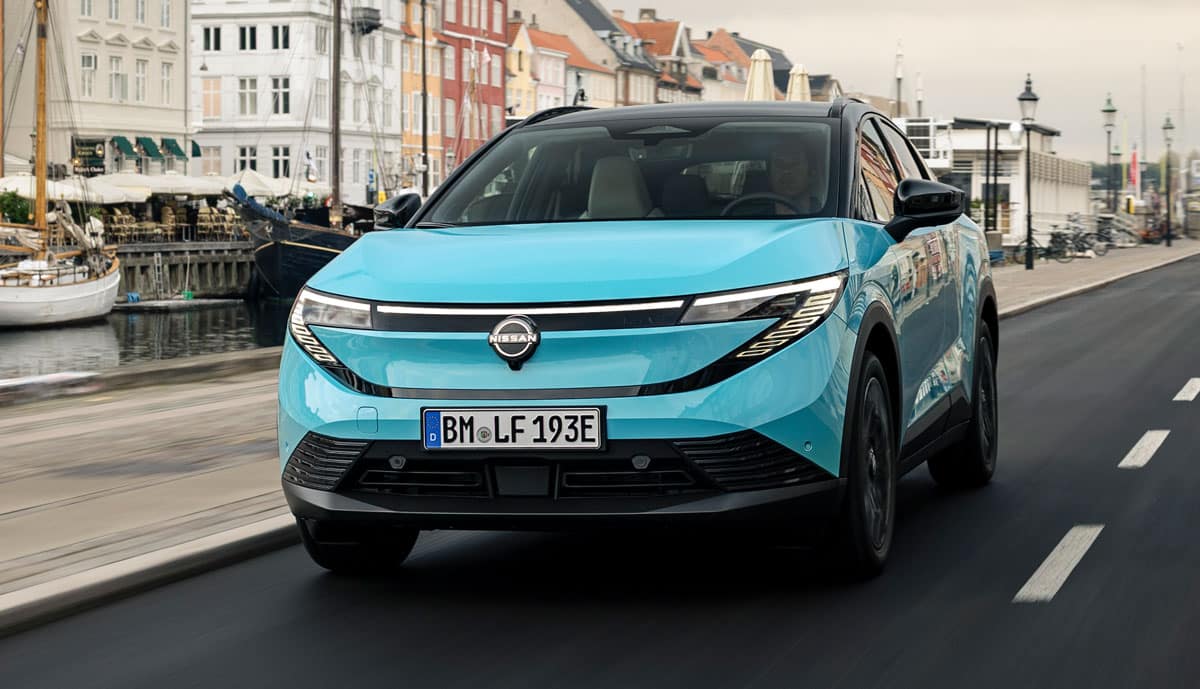 Nissan-Leaf