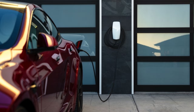 Tesla-WallConnector