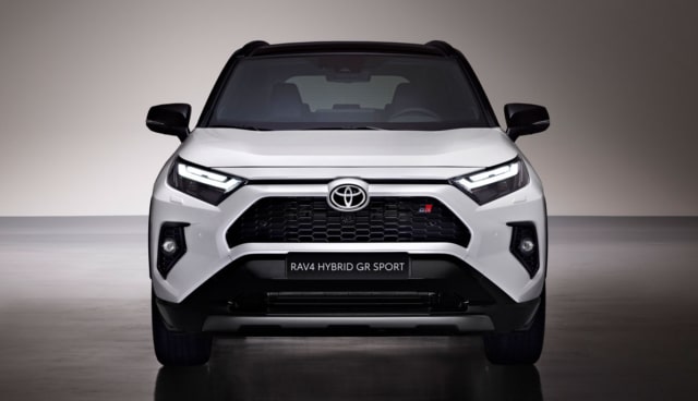Toyota-RAV4-Hybrid-GR-SPORT