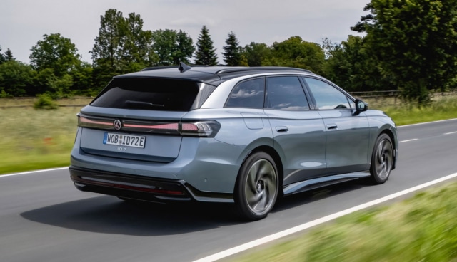 Volkswagen-ID.7-Tourer-
