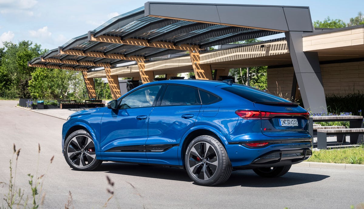 Audi-SQ6-Sportback-e-tron-2