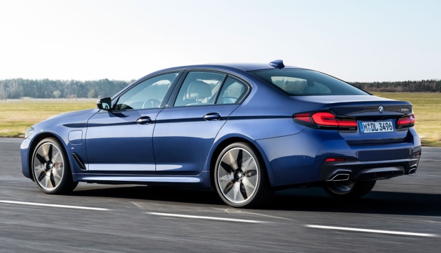 BMW-530e-xDrive-2020-5